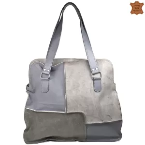 Среден размер дамска чанта от кожа и велур в син цвят 75064-5