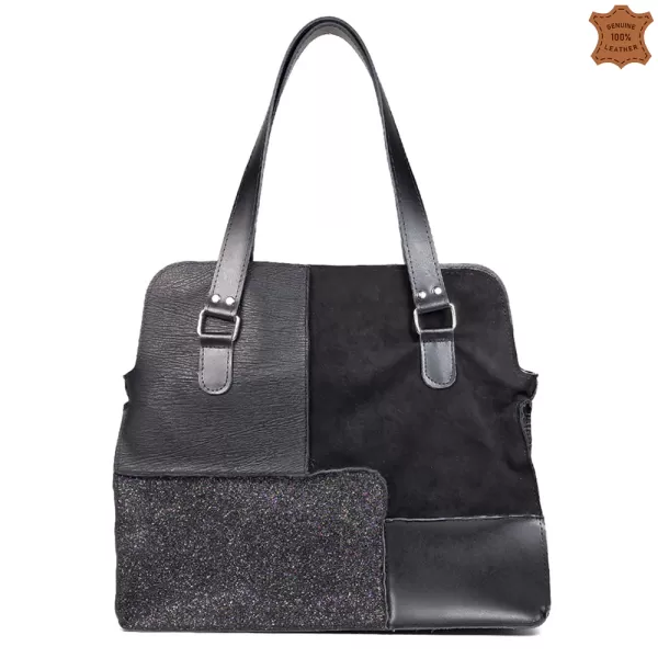 Среден размер черна дамска чанта от кожа и велур 75064-6
