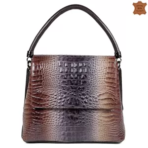 Дамска чанта Desisan от естествена кожа с актуален...