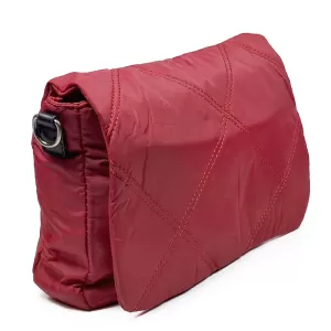 Дамска ежедневна чанта от текстил в червен цвят 75...