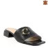 Черни кожени дамски елегантни чехли със златист аксесоар 21636-1