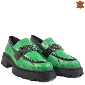 Модерни дамски обувки тип мокасини в зелен цвят 21...