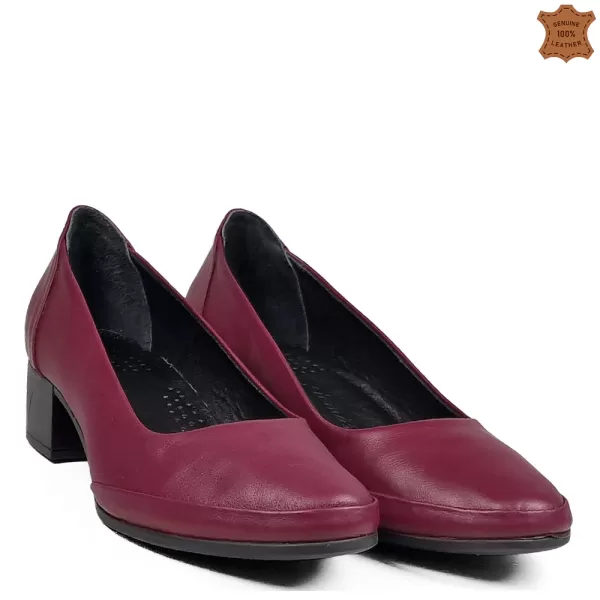 Кожени дамски елегантни обувки с нисък ток в бордо 21479-2