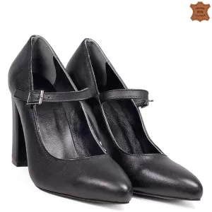 Черни елегантни дамски обувки с висок широк ток 21...