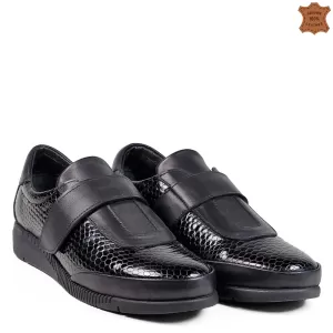 Ниски дамски ежедневни обувки в черен цвят 21497-1