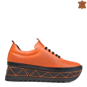 Оранжеви дамски спортни обувки от естествена кожа ...