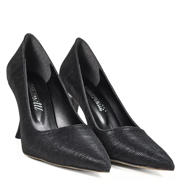 Официални дамски обувки в черно от ефектен сатен на ток 21534-1