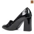 Елегантни дамски черни обувки от естествен лак на ток 21535-2