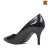 Лачени дамски елегантни обувки в черно на ток 21536-2