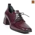 Лачени елегантни дамски обувки в бордо със среден ток 21538-2