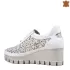 Дамски пролетно летни обувки в бяло с модерен принт 21541-1