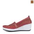 Пролетно летни дамски обувки в червено с перфорация 21550-1