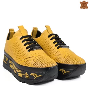 Жълти кожени дамски спортни обувки с връзки 21559-...