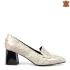 Ефектни дамски елегантни обувки от бежов лак 21562-2