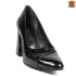 Черни лачени елегантни дамски обувки с висок ток 21564-1
