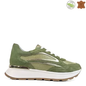 Дамски спортни обувки от естествена кожа в зелен ц...