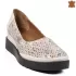 Бежови пролетни дамски обувки с деколте на платформа 21594-1