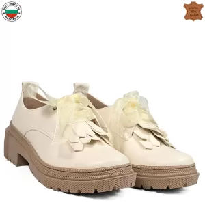 Български дамски обувки от естествена кожа в бежов цвят 21599-1