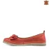 Кокетни дамски кожени пролетно летни обувки в цвят корал 21628-2