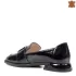 Лачени дамски черни ежедневни обувки с нисък ток 21648-1