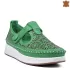 Летни дамски кожени обувки с перфорация в зелено 21677-1