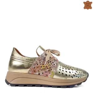 Спортни летни дамски обувки от естествена кожа в златисто 21712-2