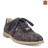 Дамски ниски обувки от черна ефектна кожа с перфорация 21722-1