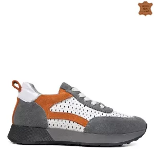Дамски спортни обувки в сиво, бяло и оранжево 2179...