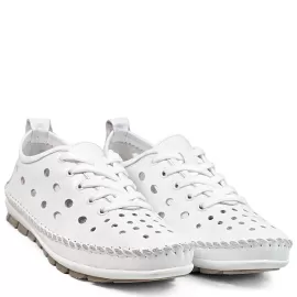 Дамски равни летни обувки в бял цвят 24042-2...