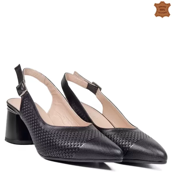 Черни елегантни дамски сандали с ток 21356-3