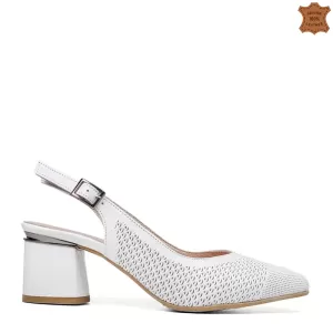 Бели елегантни дамски сандали с ток 21356-4...
