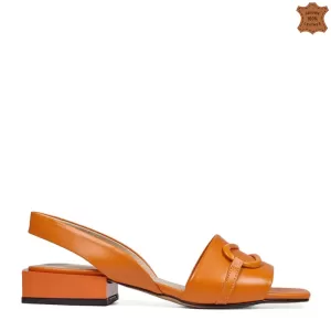 Оранжеви елегантни дамски сандали с нисък ток 2137...