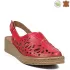 Червени дамски сандали от естествена кожа с перфорация 21556-3