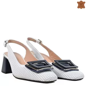 Елегантни дамски кожени сандали в бяло и синьо на ток 21557-8