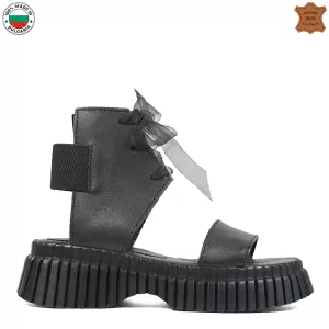 Актуални български дамски сандали в черен цвят 21744-1