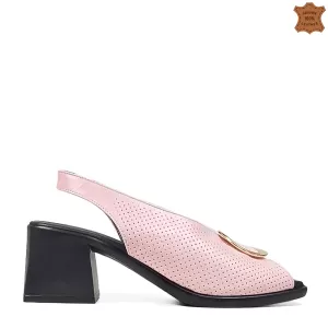 Розови дамски сандали от естествена кожа на среден ток 24194-2