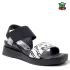 Български дамски сандали с платформа в черно и бяло