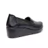 Дамски ежедневни обувки с ластици в черен цвят