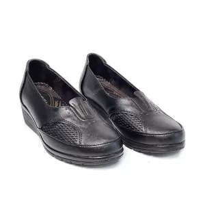 Дамски ежедневни обувки от еко кожа в черен цвят...