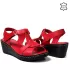 Дамски сандали от естествена кожа в червено 23941-2