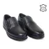 Мъжки обувки с ластици в черно 13161-1