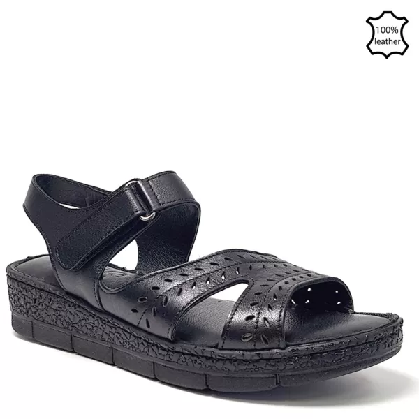 Дамски ежедневни сандали в черен цвят 23946-1