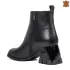 Елегантни дамски кожени боти в черно с цип на ток - 29223-1