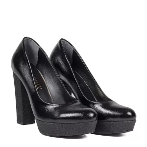 Официални дамски обувки в черно с висок ефектен то...