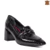 Дамски елегантни обувки от естествен лак в черно 21200-3