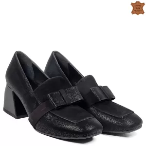Елегантни дамски обувки от ефектна кожа в черно 21...