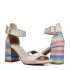 Бежови дамски сандали със затворена пета и цветен ток 21210-1