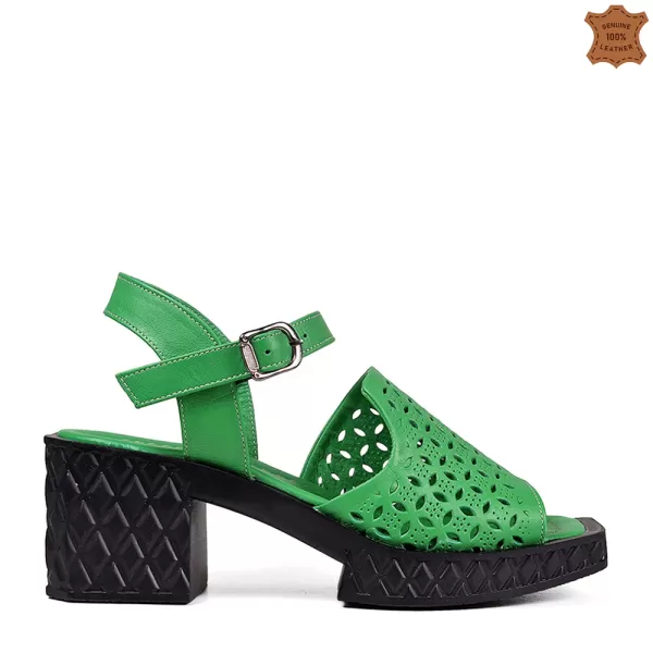 Зелени дамски сандали от естествена кожа с модерен ток 21265-1