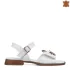 Бели дамски сандали от естествена кожа с ниска подметка 21354-2