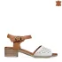 Бели ежедневни дамски сандали на нисък ток 21379-1
